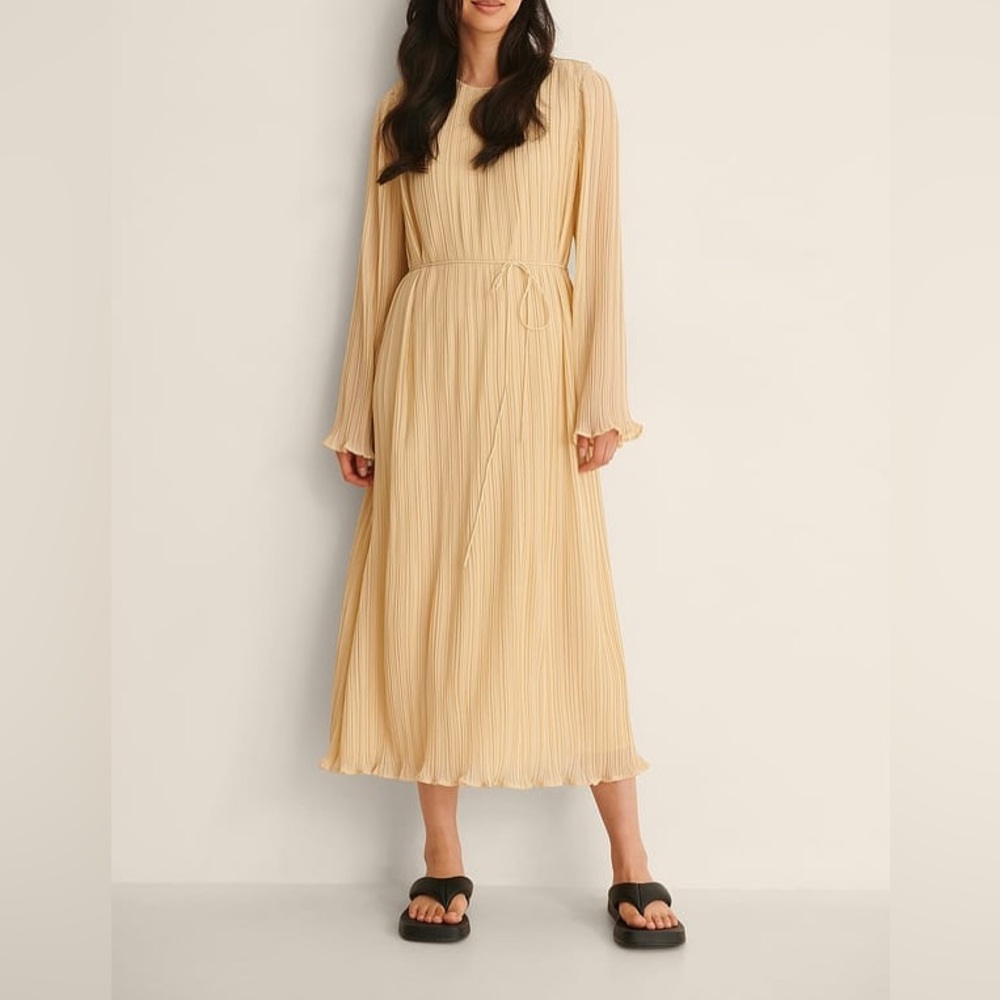 NA-KD Cream Midi Pleated Dress 38 Medium
